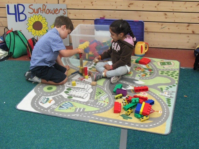 Village Camps International Summer Camp VDC Geneva 2016-08-12 https://www.villagecamps.com/journals_admin/images/312-34-Picture 014.jpg